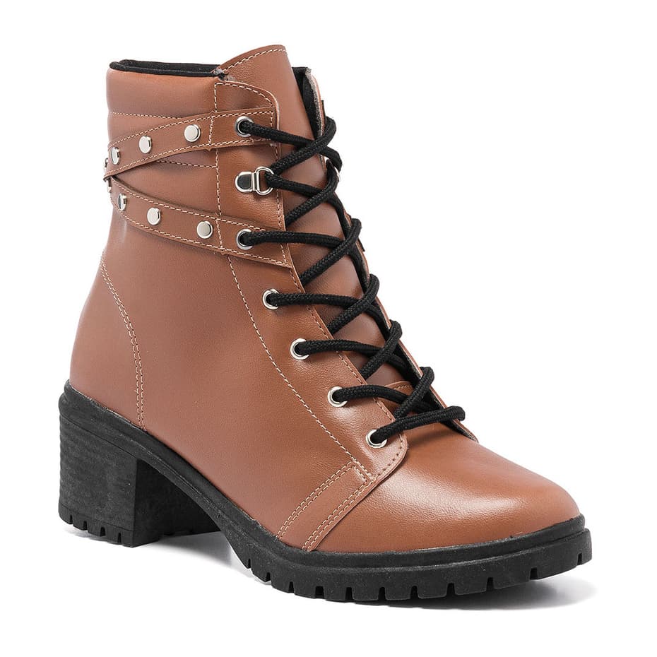 Coturno Feminino Stessy Shoes Bota Cano Curto Tachas Salto Grosso Tratorado Blogueira Original