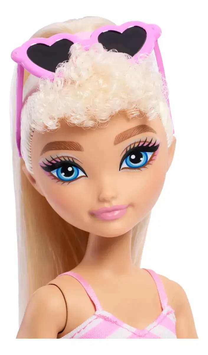 Boneca Barbie Malibu Praia - Barbie Dream Besties - Mattel