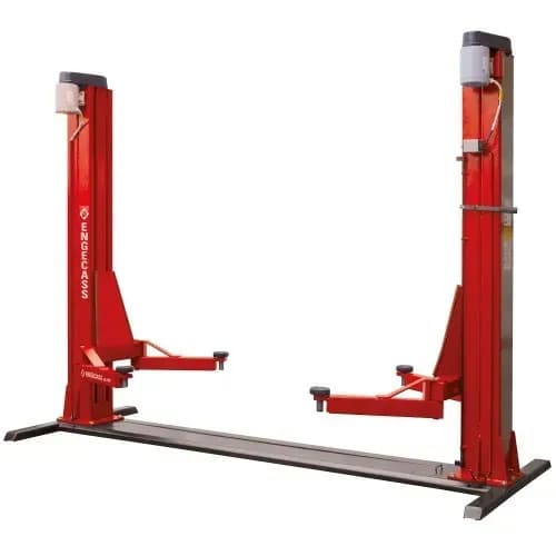 Elevador Automotivo 4,1t A Óleo Vermelho Eco 4100 trifásico Engecass